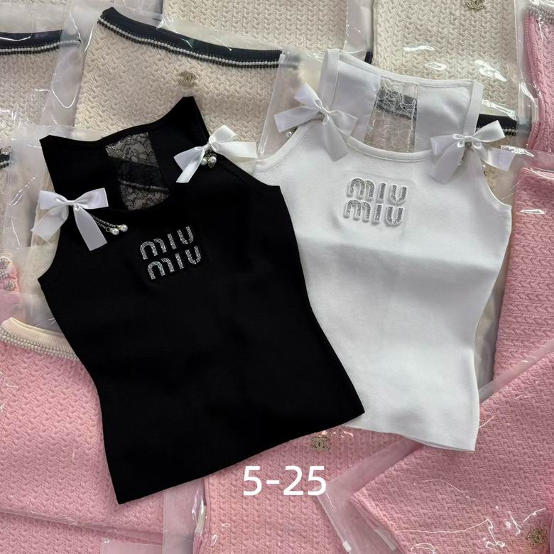MiuMiu S-XL 66